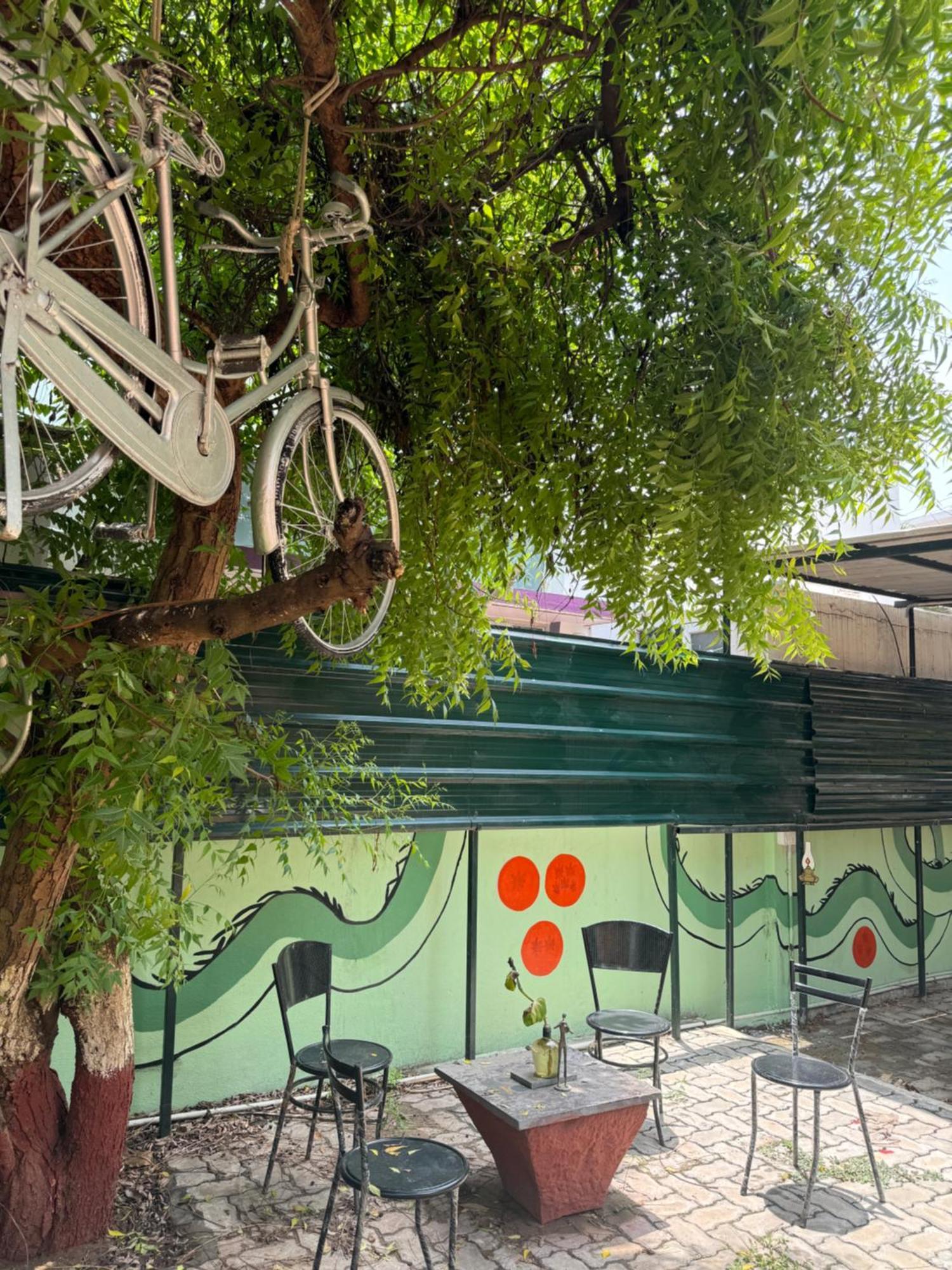The Lazy Palm Shack Hotel Coimbatore Ngoại thất bức ảnh